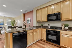 690 Claridad Loop, Milpitas, CA 95035 - Photo 10