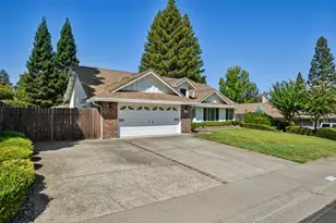 1304 Ridgecrest Way, Roseville, CA 95661 - Photo 2