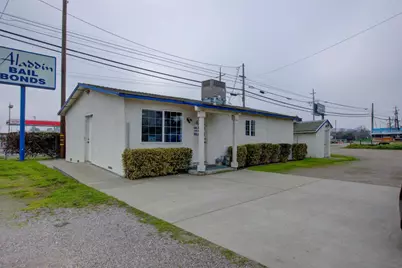 11 W Mathews Road, French Camp, CA 95231 - Photo 16