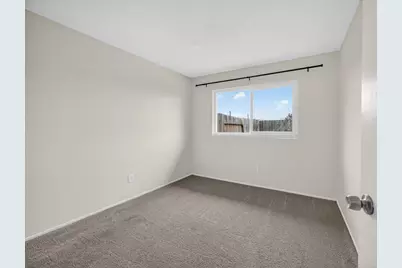 6635 Spoerriwood Court, Sacramento, CA 95828 - Photo 14