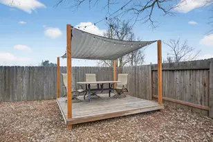 6635 Spoerriwood Ct, Sacramento, CA 95828 - Photo 24