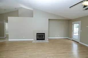 2508 Yosemite Ave, Escalon, CA 95320 - Photo 8