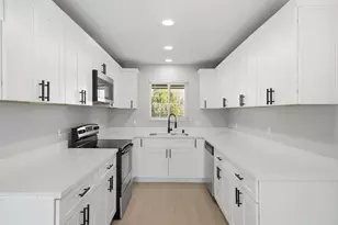 4904 Tulsa Ave, Olivehurst, CA 95961 - Photo 14