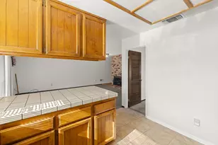 6587 Pacheco Way, Citrus Heights, CA 95610 - Photo 16