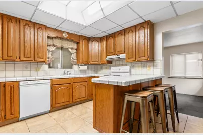 2344 Regal Road, Modesto, CA 95358 - Photo 12