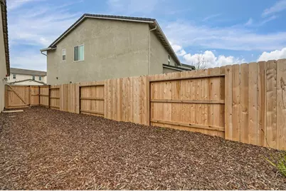 8183 Lavigne Circle, Elk Grove, CA 95757 - Photo 40