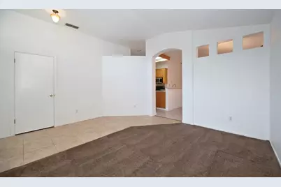 8724 Redwood Grove Way, Elk Grove, CA 95624 - Photo 12