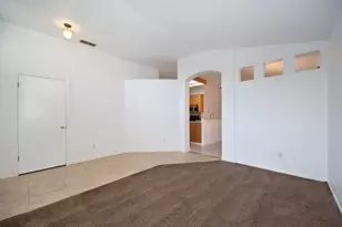 8724 Redwood Grove Way, Elk Grove, CA 95624 - Photo 12