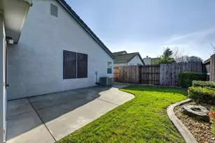 8724 Redwood Grove Way, Elk Grove, CA 95624 - Photo 34