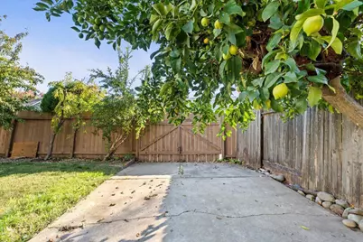 7212 Tiant Way, Elk Grove, CA 95758 - Photo 20