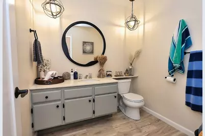 104 Dunbarton Circle, Sacramento, CA 95825 - Photo 14