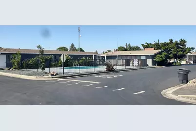 Jackson Avenue #136, Escalon, CA 95320 - Photo 4