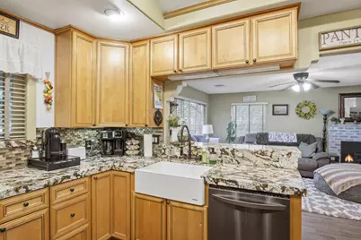 1087 E A Street, Oakdale, CA 95361 - Photo 6