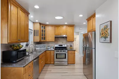 23868 Fairlands Road, Hayward, CA 94541 - Photo 18