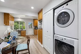 23868 Fairlands Rd, Hayward, CA 94541 - Photo 22