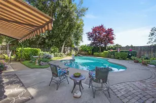 9818 Mira Del Rio Dr, Sacramento, CA 95827 - Photo 30