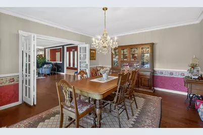 9818 Mira Del Rio Drive, Sacramento, CA 95827 - Photo 8