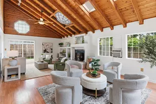 1006 W Benjamin Holt Dr, Stockton, CA 95207 - Photo 2