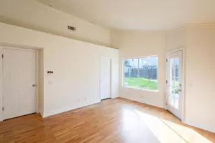 8247 Derbyshire Cir, Sacramento, CA 95828 - Photo 20