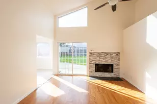 8247 Derbyshire Cir, Sacramento, CA 95828 - Photo 14