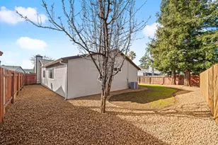 8590 Willow Grove Way, Sacramento, CA 95828 - Photo 46