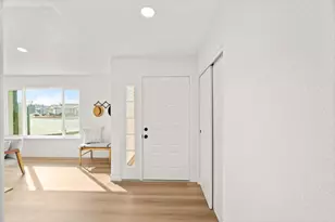 8590 Willow Grove Way, Sacramento, CA 95828 - Photo 12