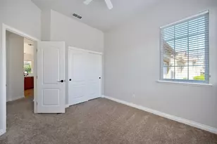 12129 Gold Bluff Ln, Gold River, CA 95670 - Photo 36