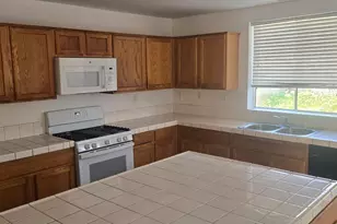 2131 Watercourse, Stockton, CA 95206 - Photo 8