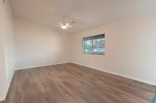 1070 5th St, Turlock, CA 95380 - Photo 4