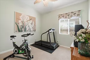 8581 Canyon Brook Way, Elk Grove, CA 95624 - Photo 20