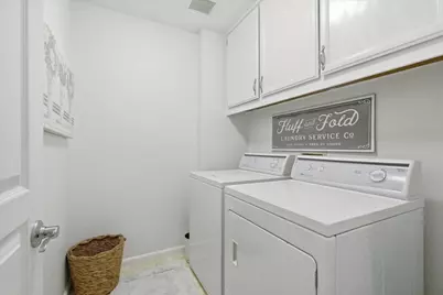 8581 Canyon Brook Way, Elk Grove, CA 95624 - Photo 18