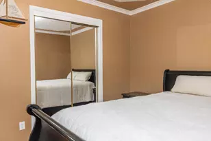 8621 Oldwoods Way, Sacramento, CA 95828 - Photo 18