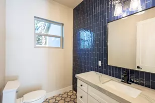 104 Southlite Cir, Sacramento, CA 95831 - Photo 18