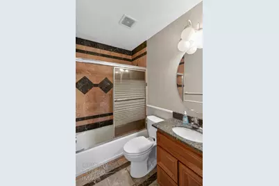 7421 Palmer House Drive, Sacramento, CA 95828 - Photo 22