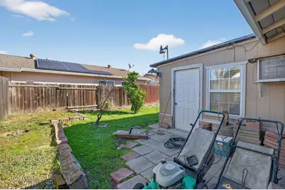 7421 Palmer House Drive, Sacramento, CA 95828 - Photo 40