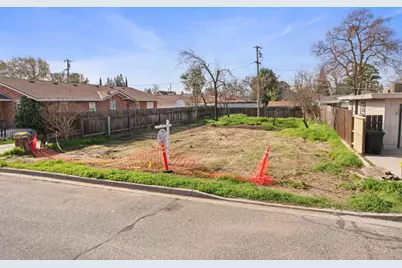 110 Blankenship Avenue, Oakdale, CA 95361 - Photo 1