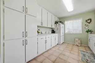 954 Port Ashton Ct, Galt, CA 95632 - Photo 10