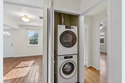 6390 Broadway, Sacramento, CA 95820 - Photo 30