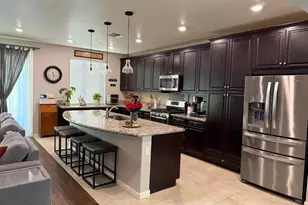 9368 Redberry Ct, Sacramento, CA 95829 - Photo 4