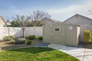 2470 Sea Lion Way, Turlock, CA 95380 - Photo 32