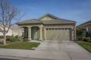 2470 Sea Lion Way, Turlock, CA 95380 - Photo 2