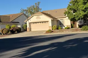 325 Savannah Ct, Roseville, CA 95747 - Photo 2