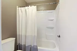 1017 Hamlet Ct, Stockton, CA 95209 - Photo 40