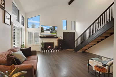 1017 Hamlet Court, Stockton, CA 95209 - Photo 6