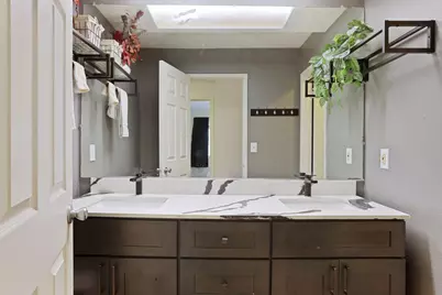 1017 Hamlet Court, Stockton, CA 95209 - Photo 40