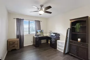 1017 Hamlet Ct, Stockton, CA 95209 - Photo 36