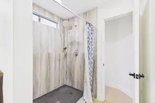 5912 Sawyer Cir, Sacramento, CA 95823 - Photo 28