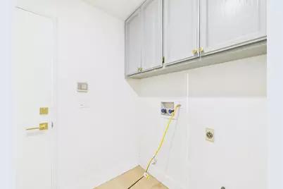 5912 Sawyer Circle, Sacramento, CA 95823 - Photo 36