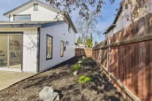 5912 Sawyer Cir, Sacramento, CA 95823 - Photo 50