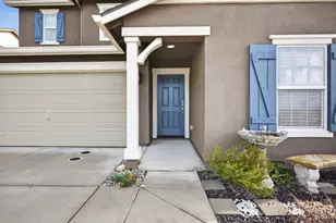 7467 Garden Ridge Way, Sacramento, CA 95829 - Photo 2